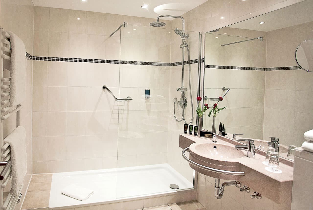 Badezimmer der Junior Suite